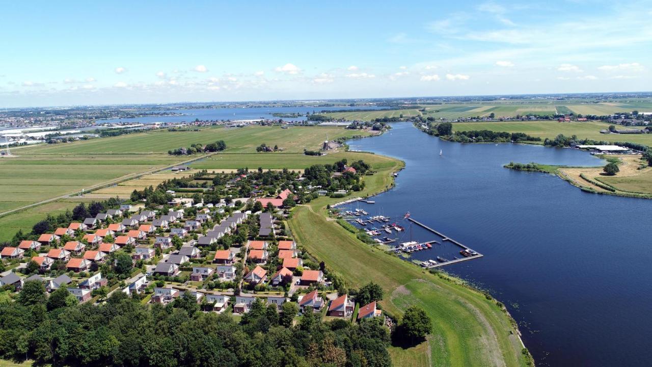 Вилла Park Wijde Aa Roelofarendsveen Экстерьер фото